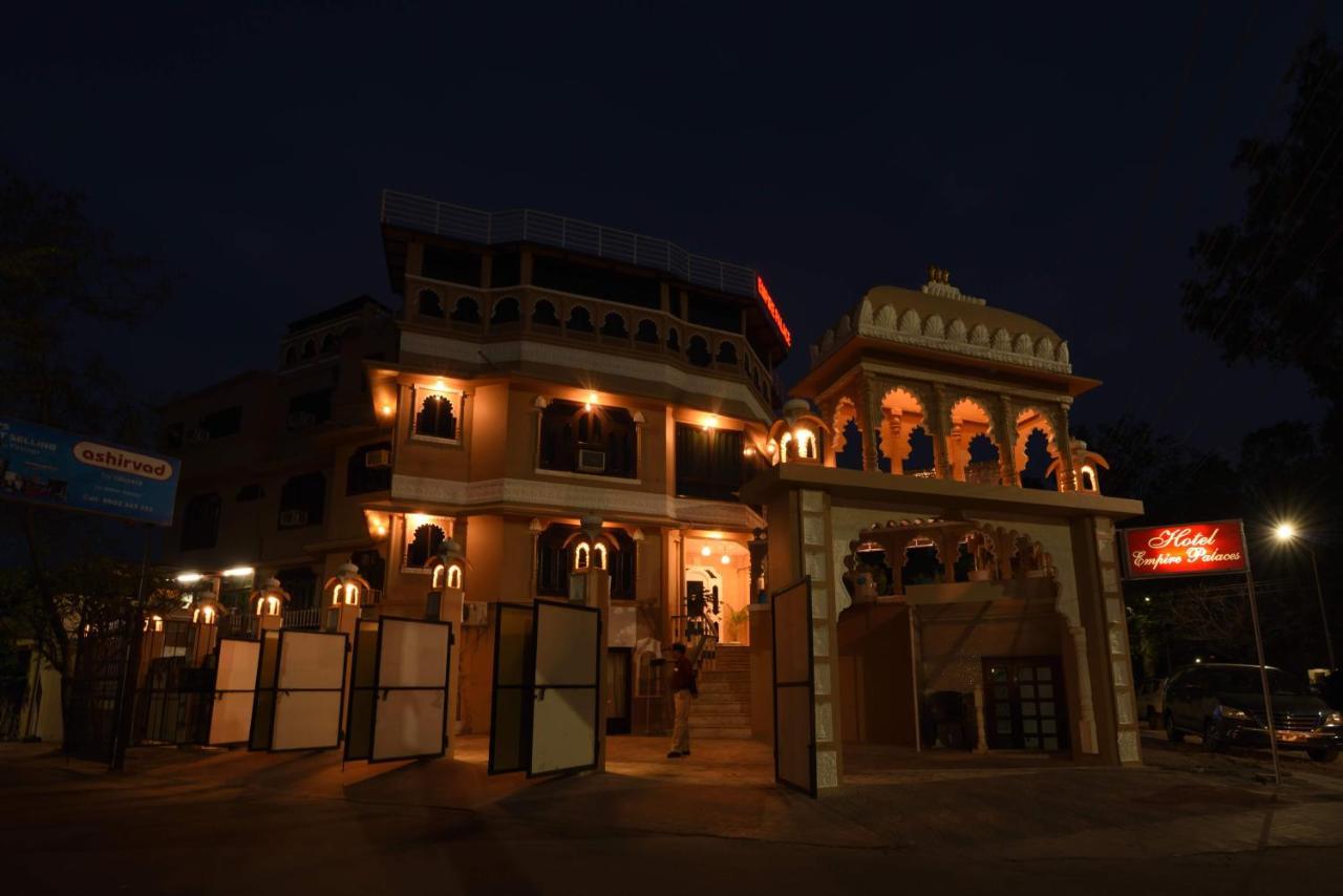 Empire Palace Hotel Udaipur Ngoại thất bức ảnh